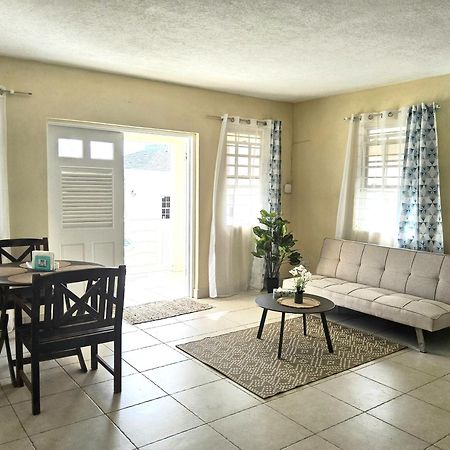 Ocean Bliss Apartments Christ Church Esterno foto