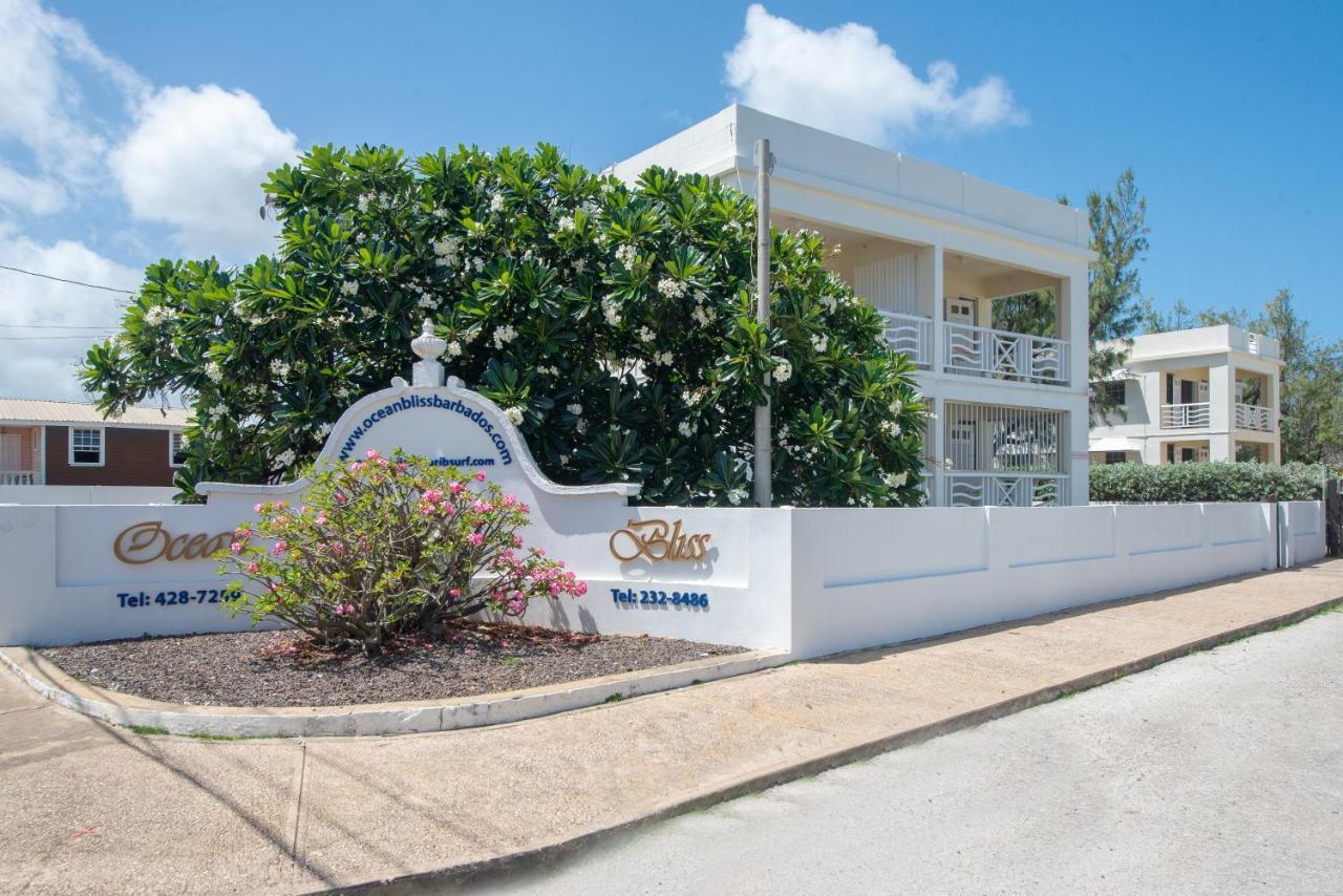 Ocean Bliss Apartments Christ Church Esterno foto