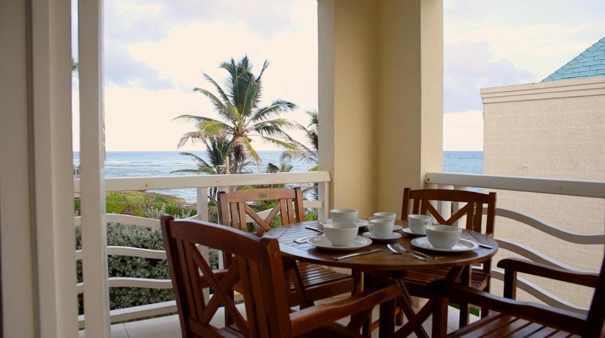 Ocean Bliss Apartments Christ Church Esterno foto