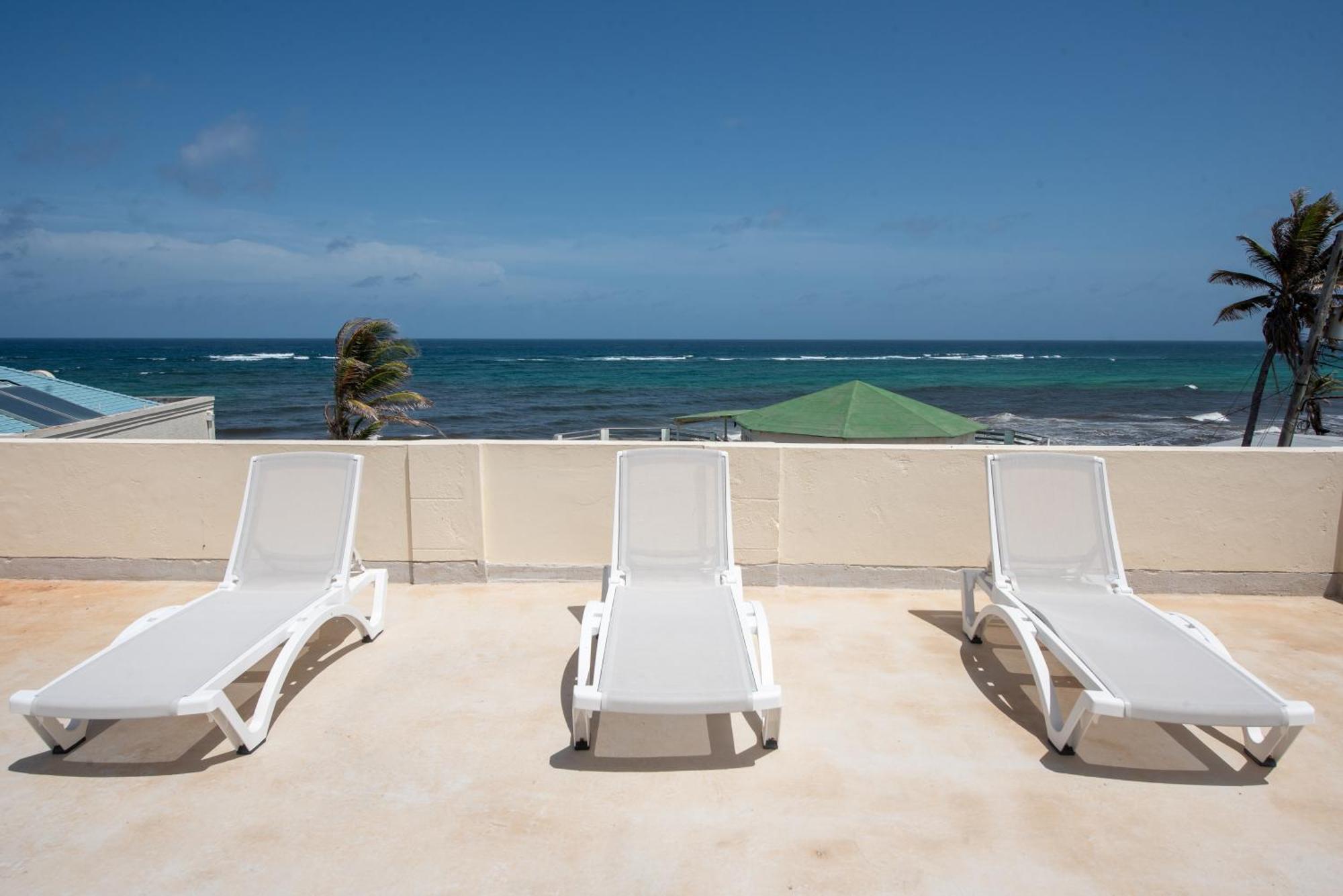Ocean Bliss Apartments Christ Church Esterno foto
