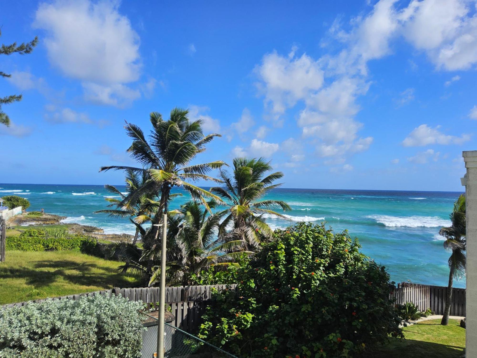 Ocean Bliss Apartments Christ Church Esterno foto